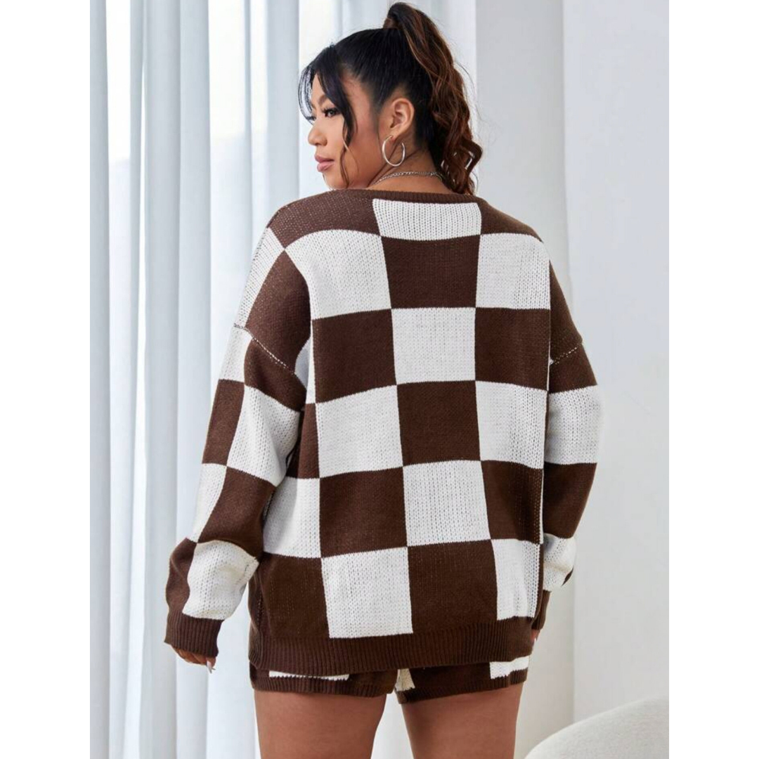 SHEIN Plus Set: Checkerboard Pattern Sweater &amp; Shorts