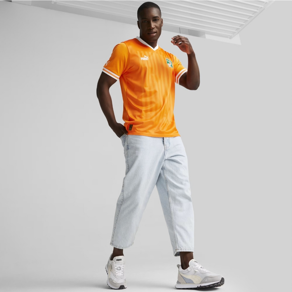 
                      
                        Maillot Pro Édition Côte d'Ivoire
                      
                    