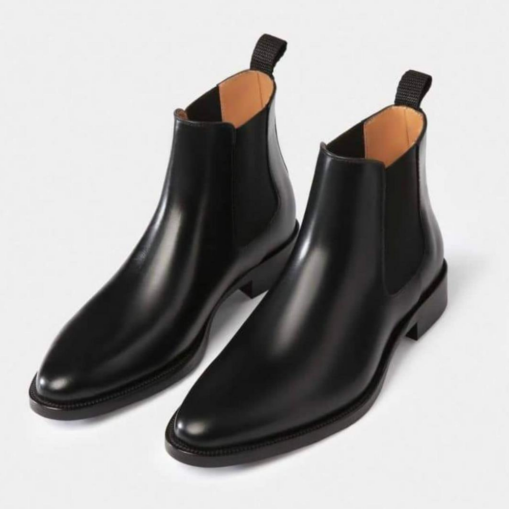 Intemporalité et Confort : Bottines Chelsea Noires pour l'Homme Moderne