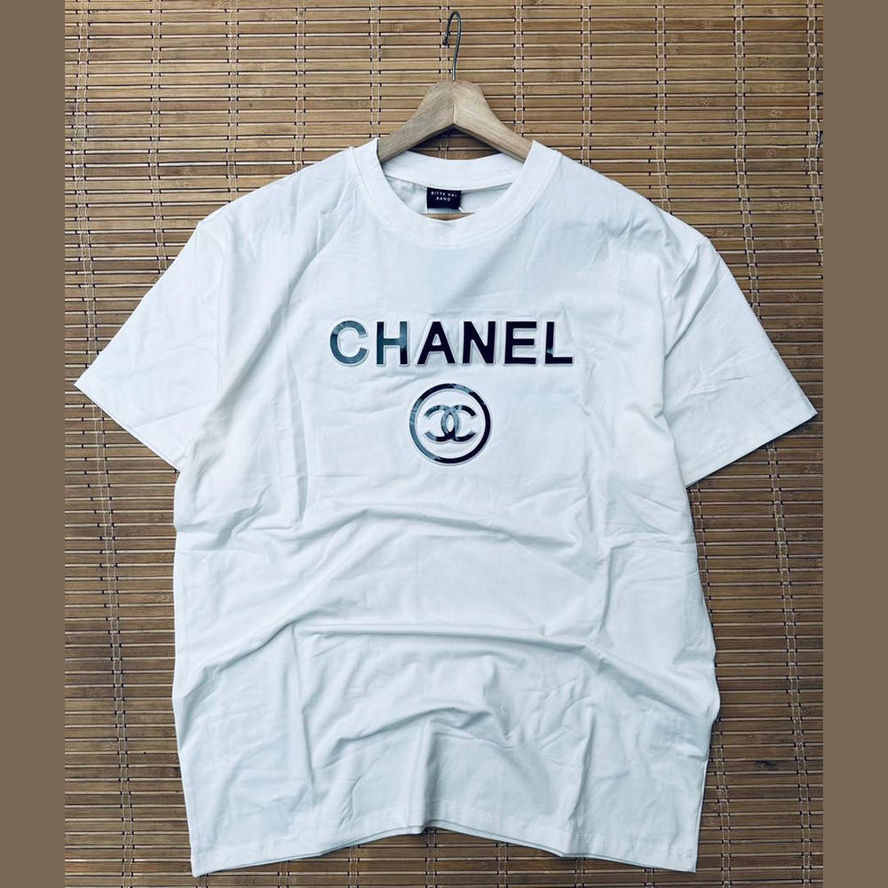 T-shirt Blanc CHANEL - Luxe et Élégance Intemporelle