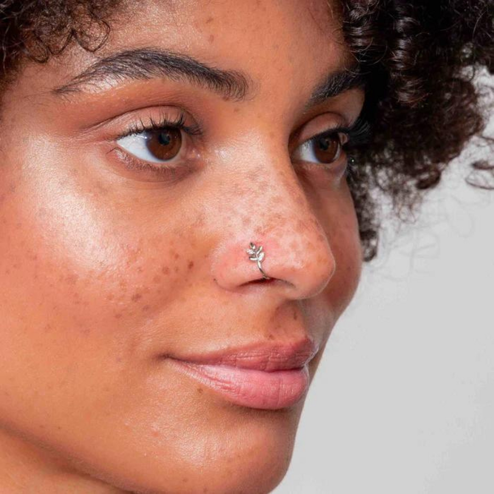 
                      
                        Faux piercing: 2 au prix d' 1
                      
                    