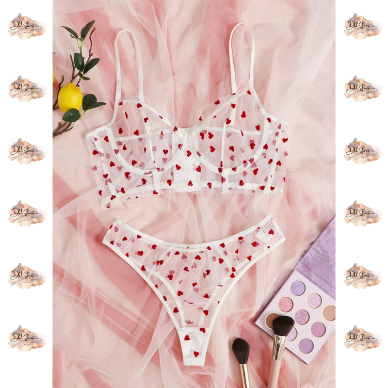 Ensemble de lingerie cœur transparent à armature : Sensualité et élégance pour sublimer votre féminité - dblstoreci