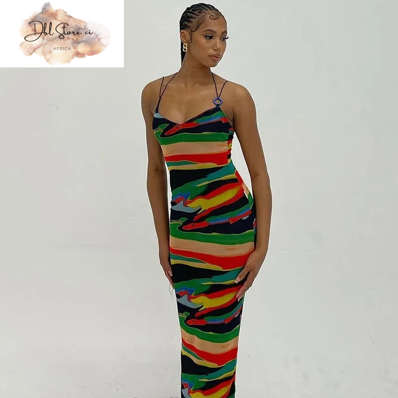 Robe longue rayée : le look estival incontournable de 2023 - dblstoreci